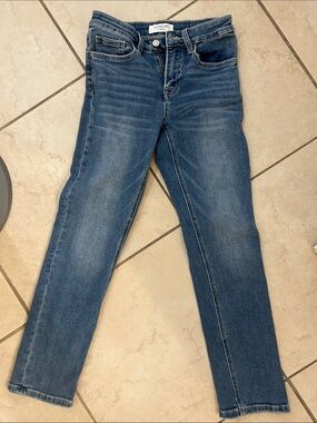 Love Tree Women's Dark Wash Skinny Jeans - Blue